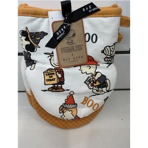 Rae Dunn Peanuts Snoopy Halloween Mini Oven Mitts NWT Trick Or Treating